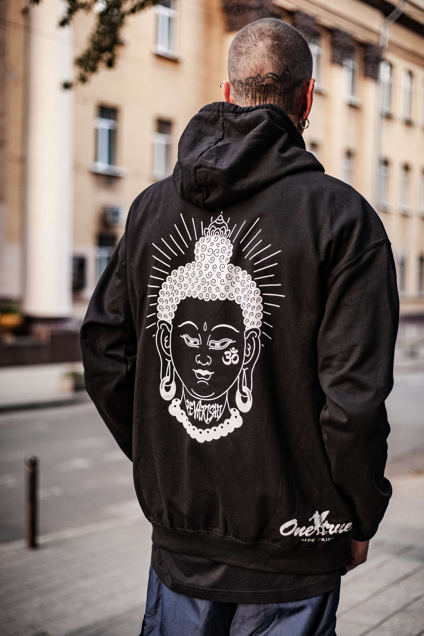 DEVARISHI HOODIE