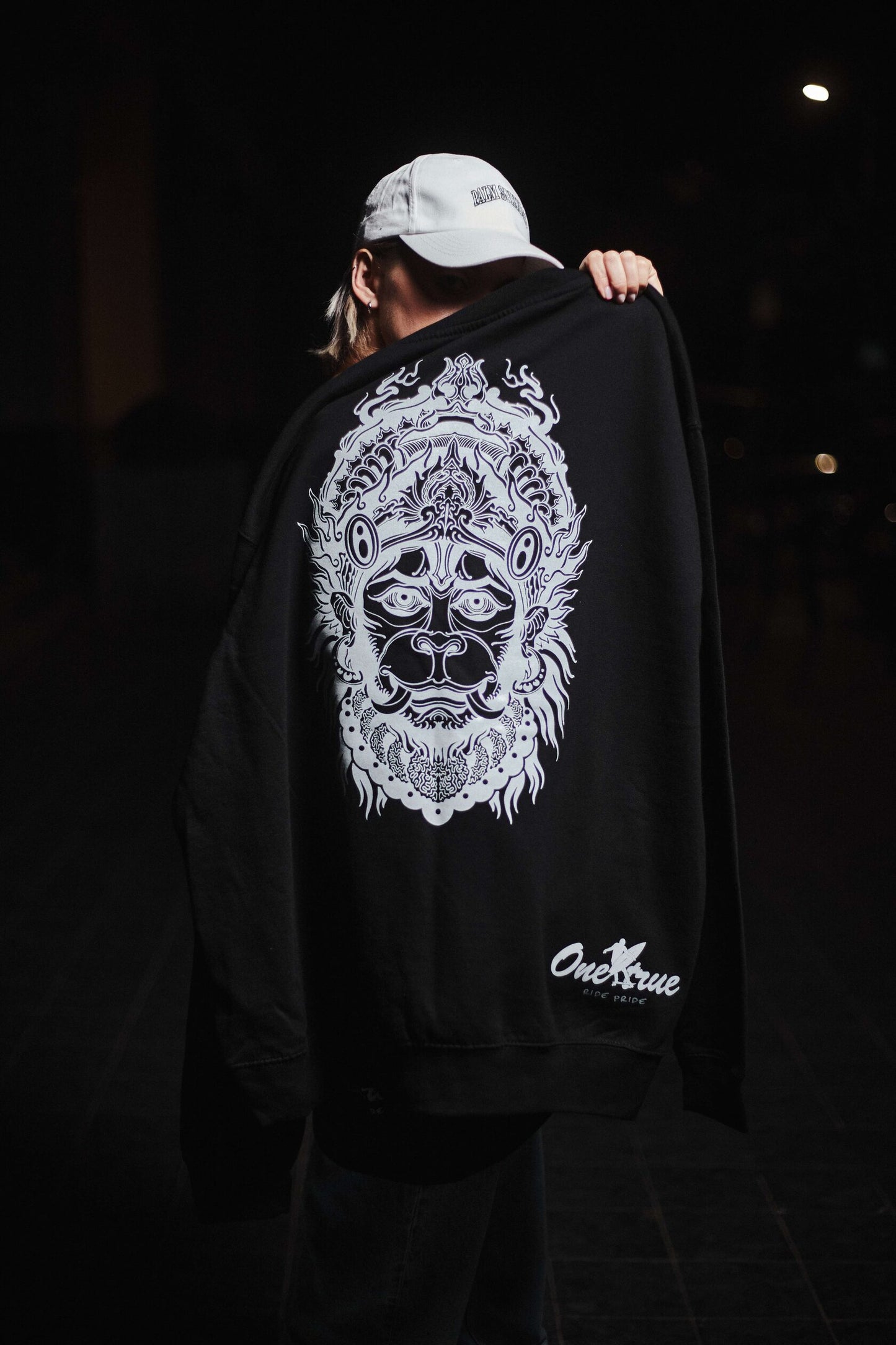 HANUMONKEY SWEATSHIRT